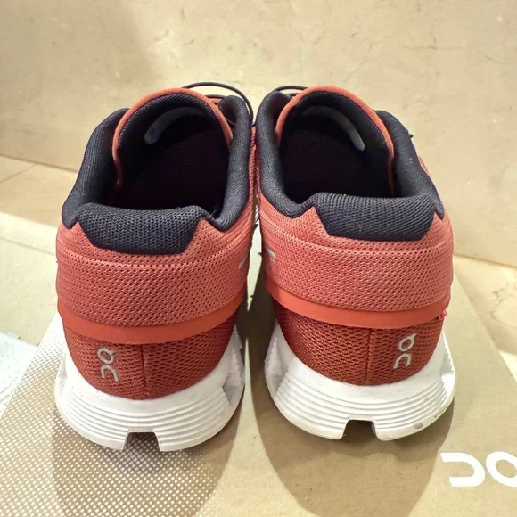 On Running Men’s Cloud 5 Sneakers | Size 11 - Picture 5 of 8